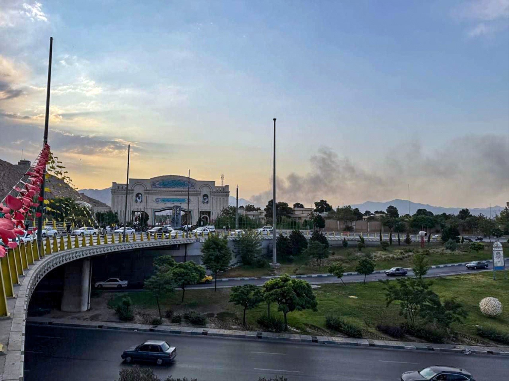 İran-İsrail gerilimi tırmanıyor: Hava sahaları kapatıldı, alarm verildi
