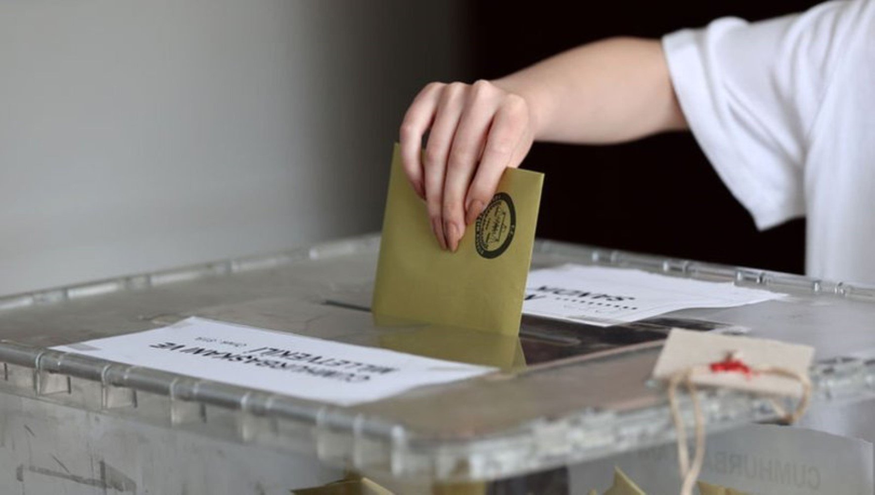 CHP birinci parti, AKP ile fark açılıyor! O parti baraj altında kaldı