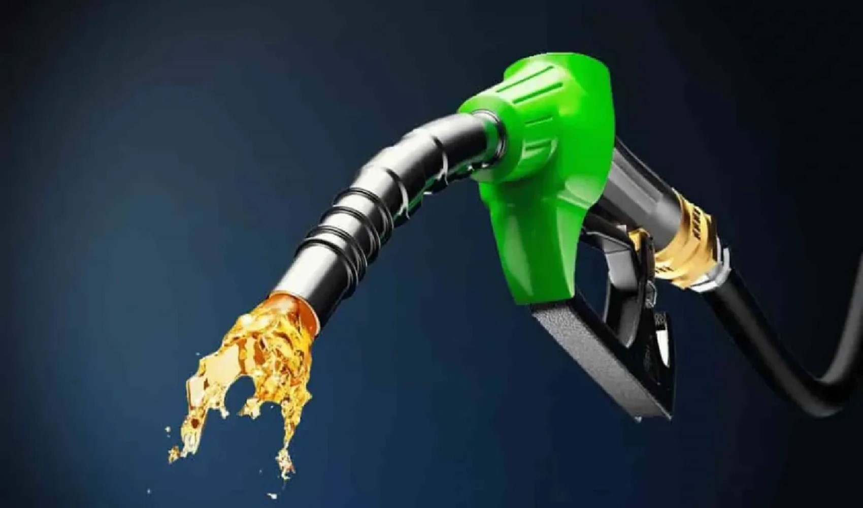 Benzine 1 lira 47 kuruş zam geldi! Sıra motorinde...