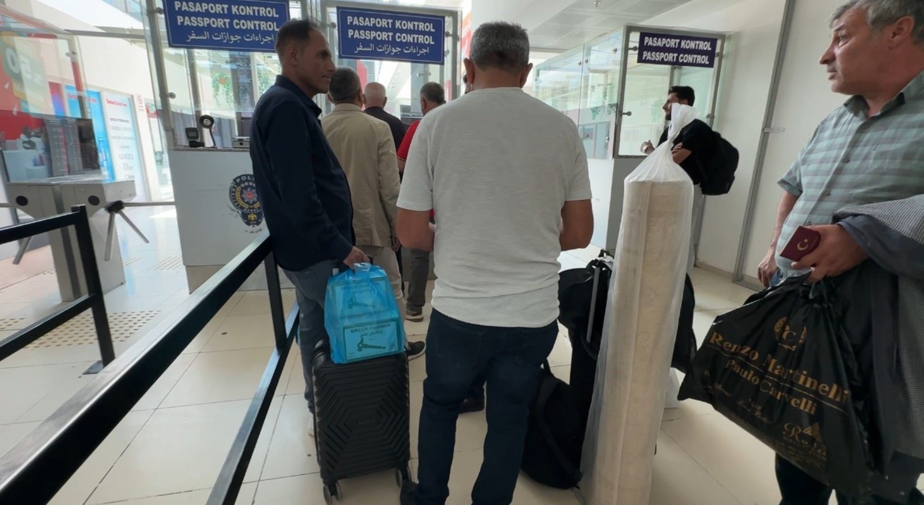 Türk vatandaşları İran'dan Türkiye’ye dönüyor! Sınır kapılarında hareketlilik