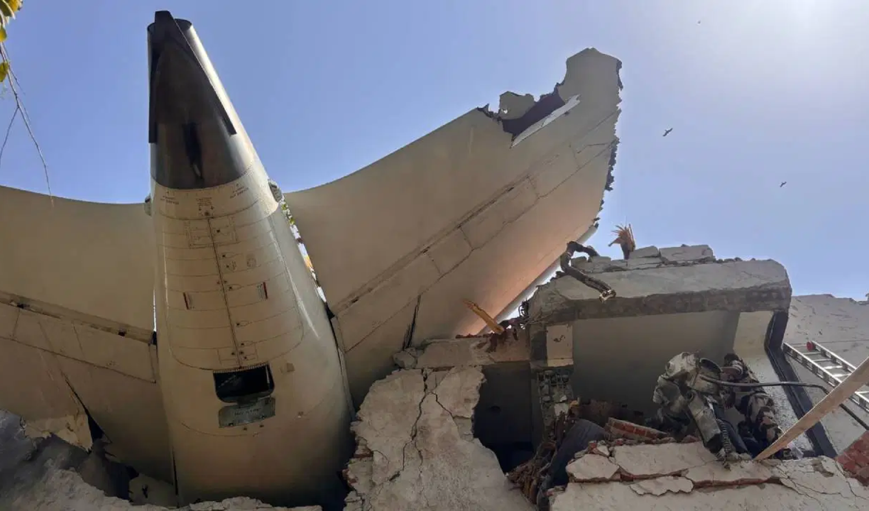 Hindistan'daki uçak kazasıyla ilgili Türk firması iddiası yalanlandı
