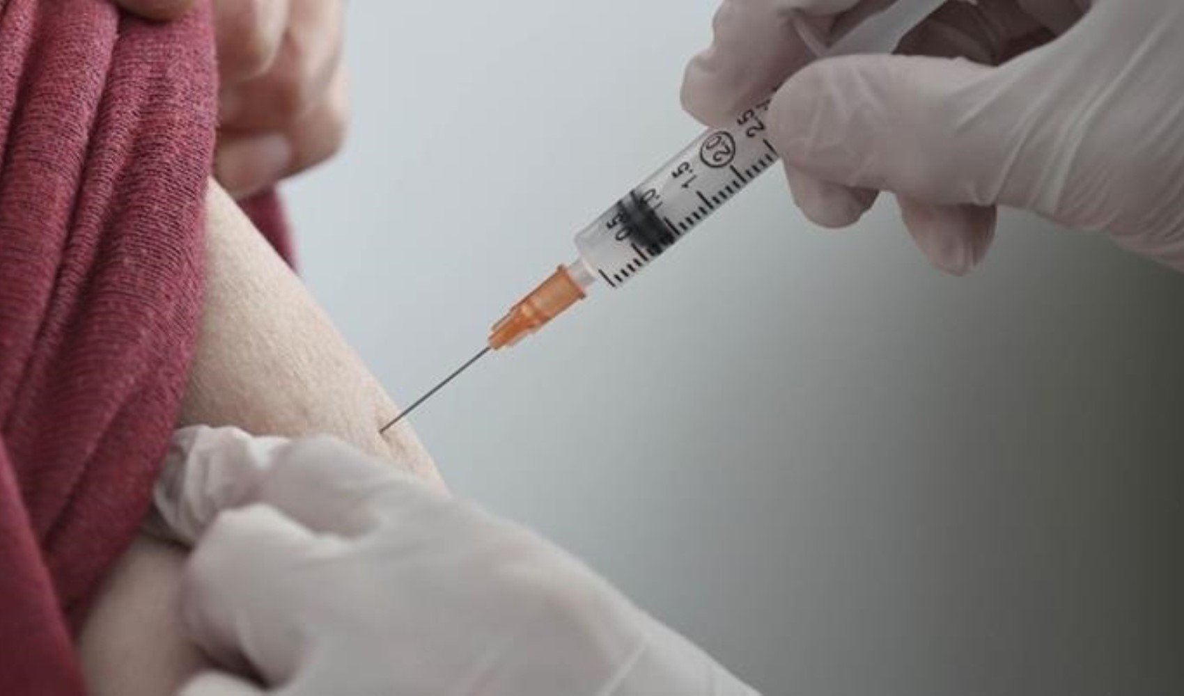 Sağlık Bakanı duyurdu: HPV aşısı 2025’te ulusal programa giriyor Sağlık Bakanı duyurdu: HPV aşısı 2025’te ulusal programa giriyor