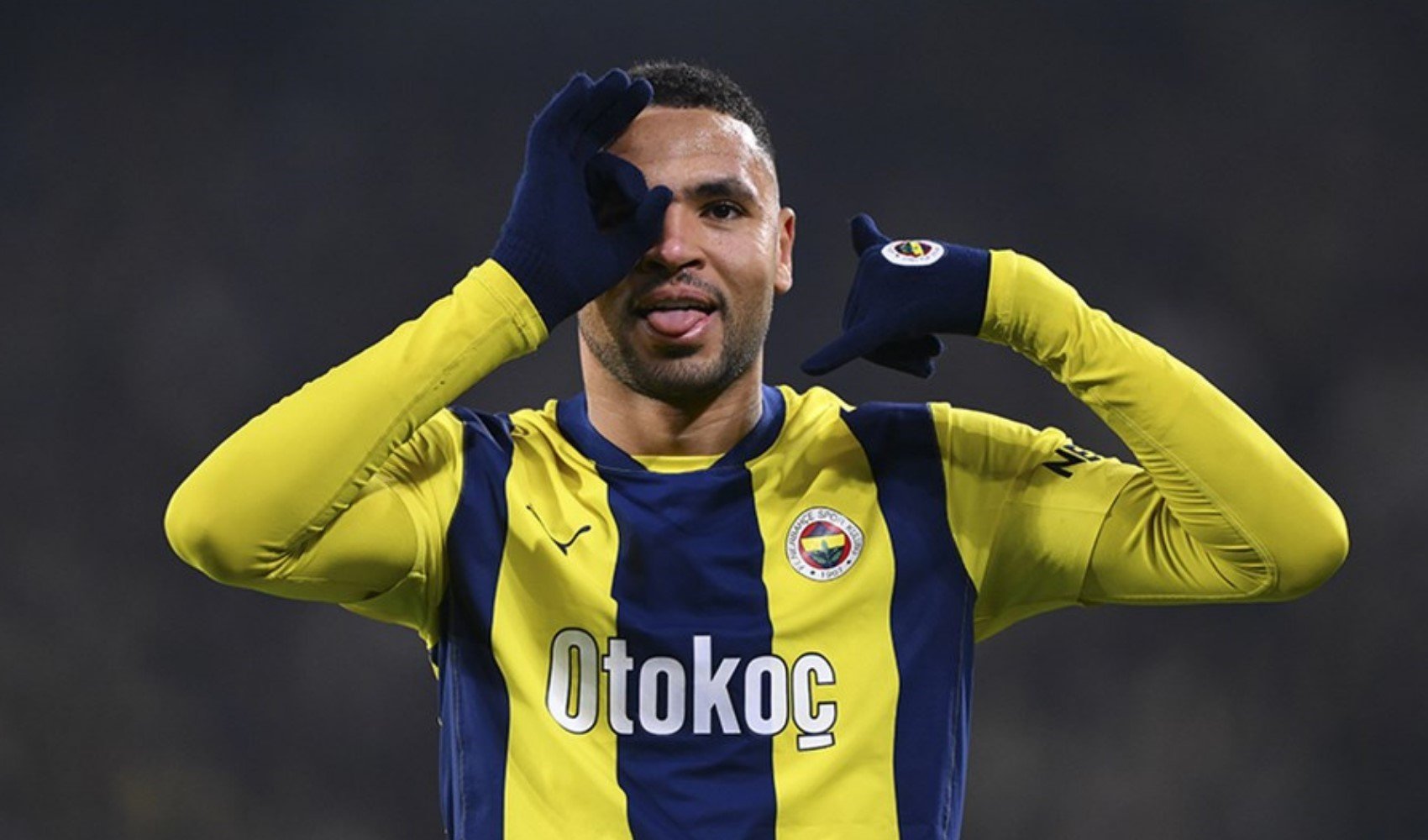 Fenerbahçe'de transfer hareketliliği başlıyor Fenerbahçe'de transfer hareketliliği başlıyor