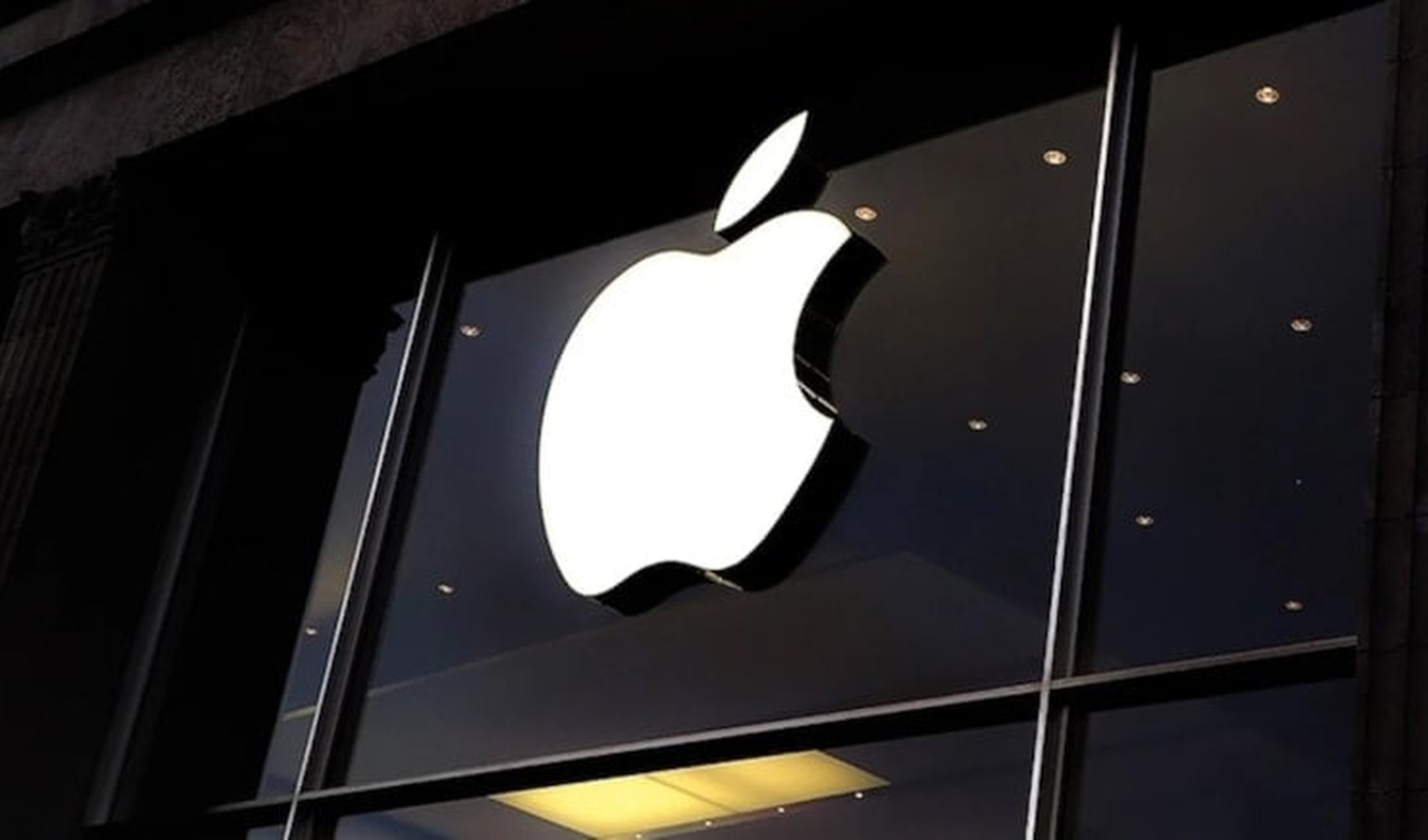 iPhone XS sessizce veda ediyor: Vintage listesine girdi