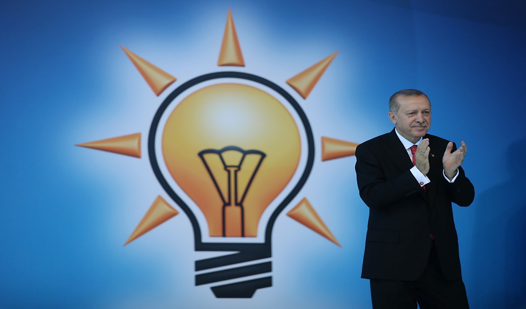 Gezici Araştırma anketi: AKP, CHP'yi geçti, üçüncü sıradaki parti değişti