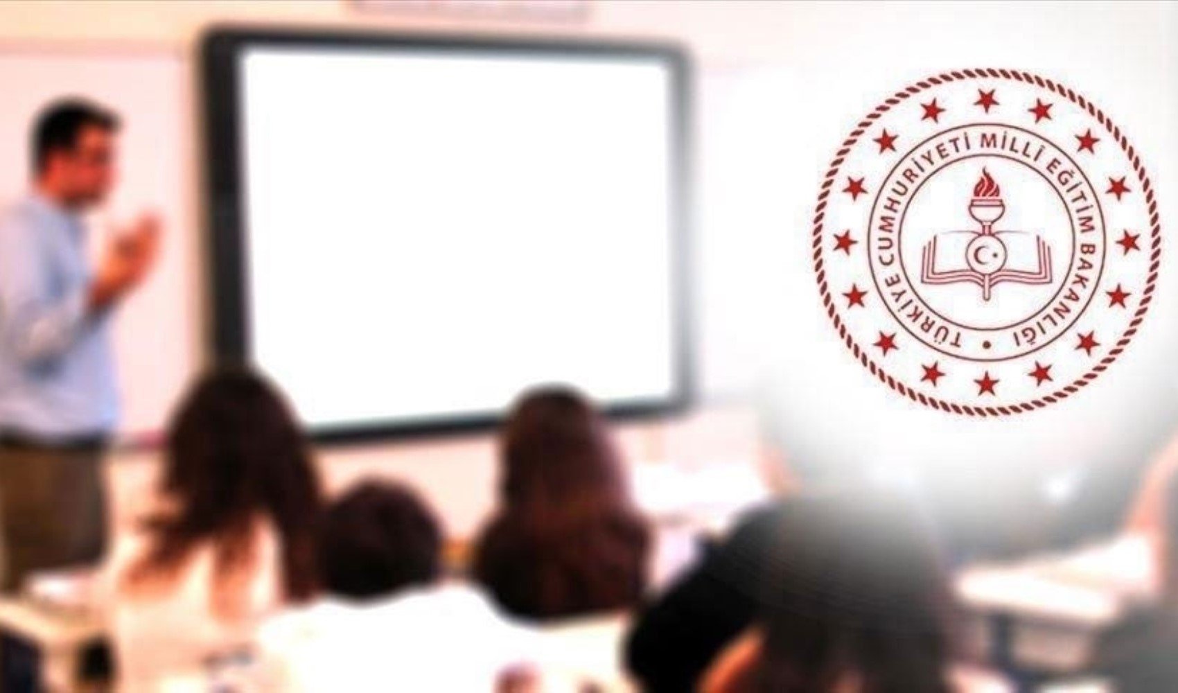 Eğitim-İş'ten MEB’e çağrı: 'Can güvenliği için önlemler artırılmalı'