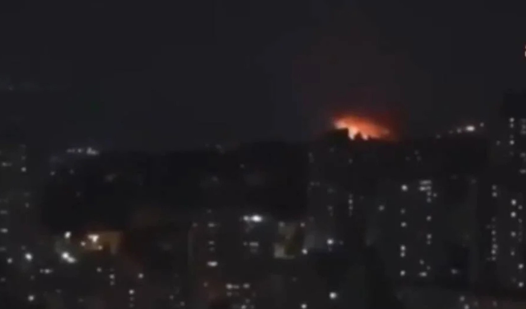 İran’dan İsrail’e balistik füze saldırısı