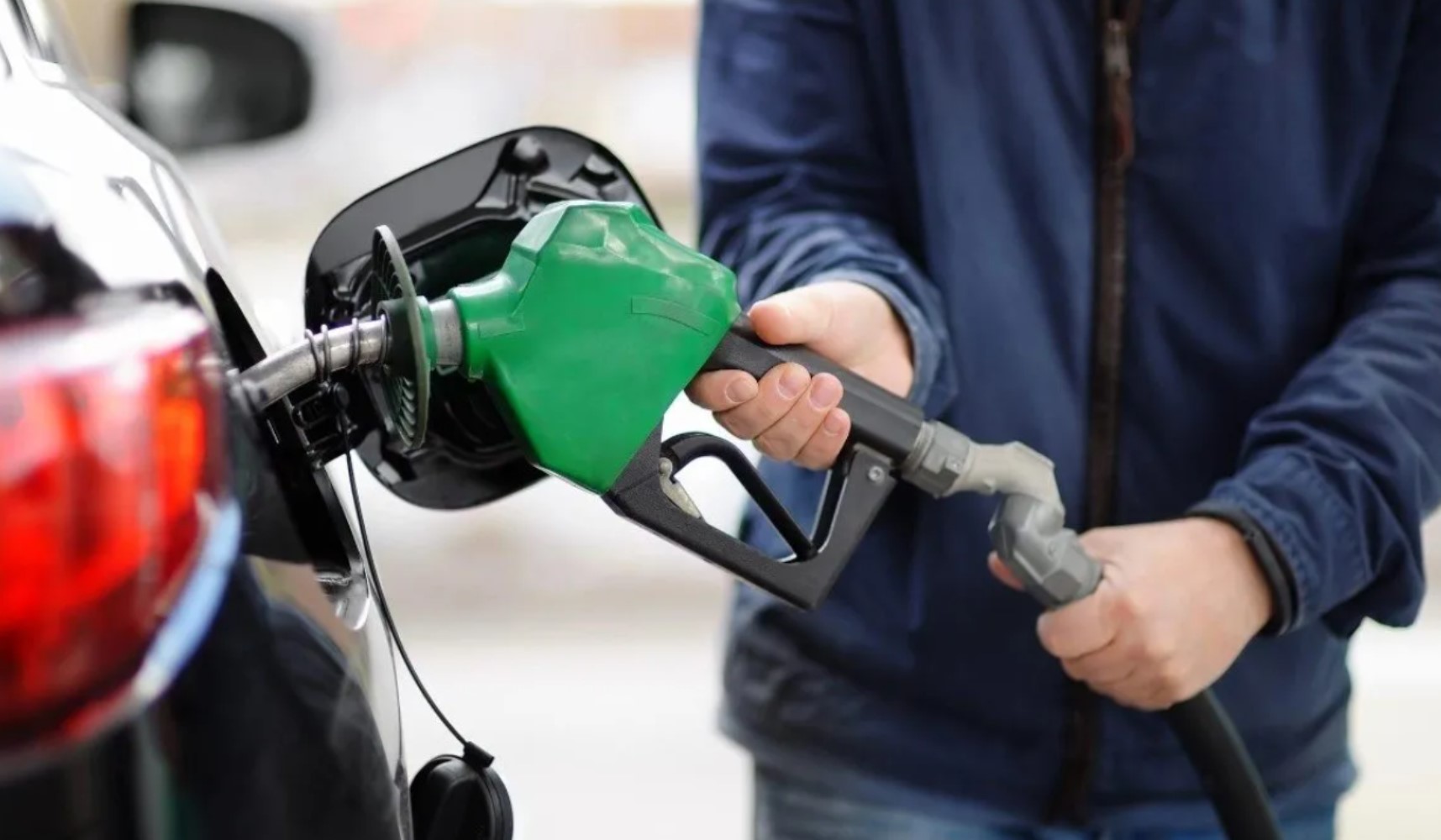 Motorine yeni zam! Fiyatlar 50 TL'yi aşıyor