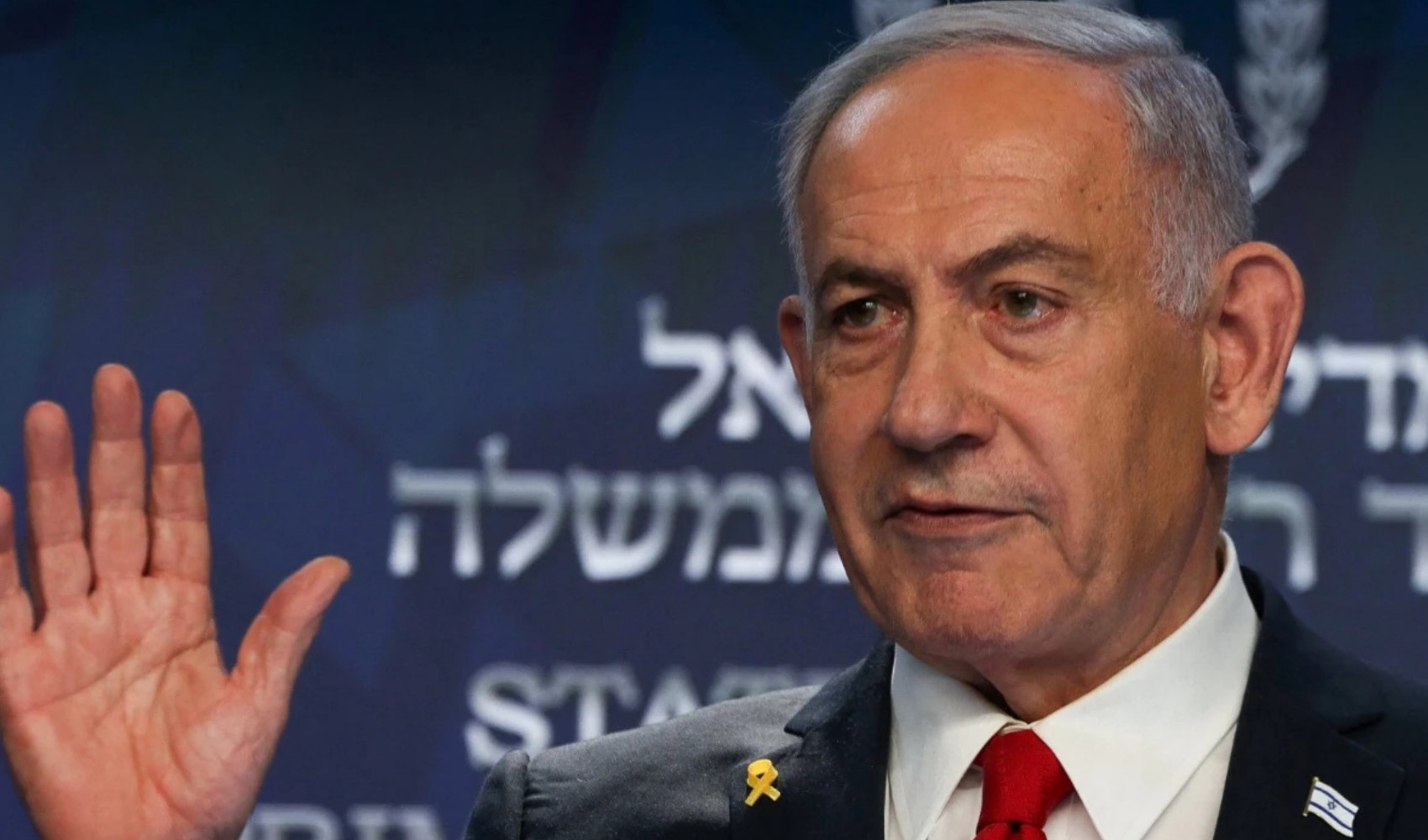 Netanyahu'dan Tahran'a bir mesaj daha... 'Evlerinizi boşaltın' dedi saldırılar başladı