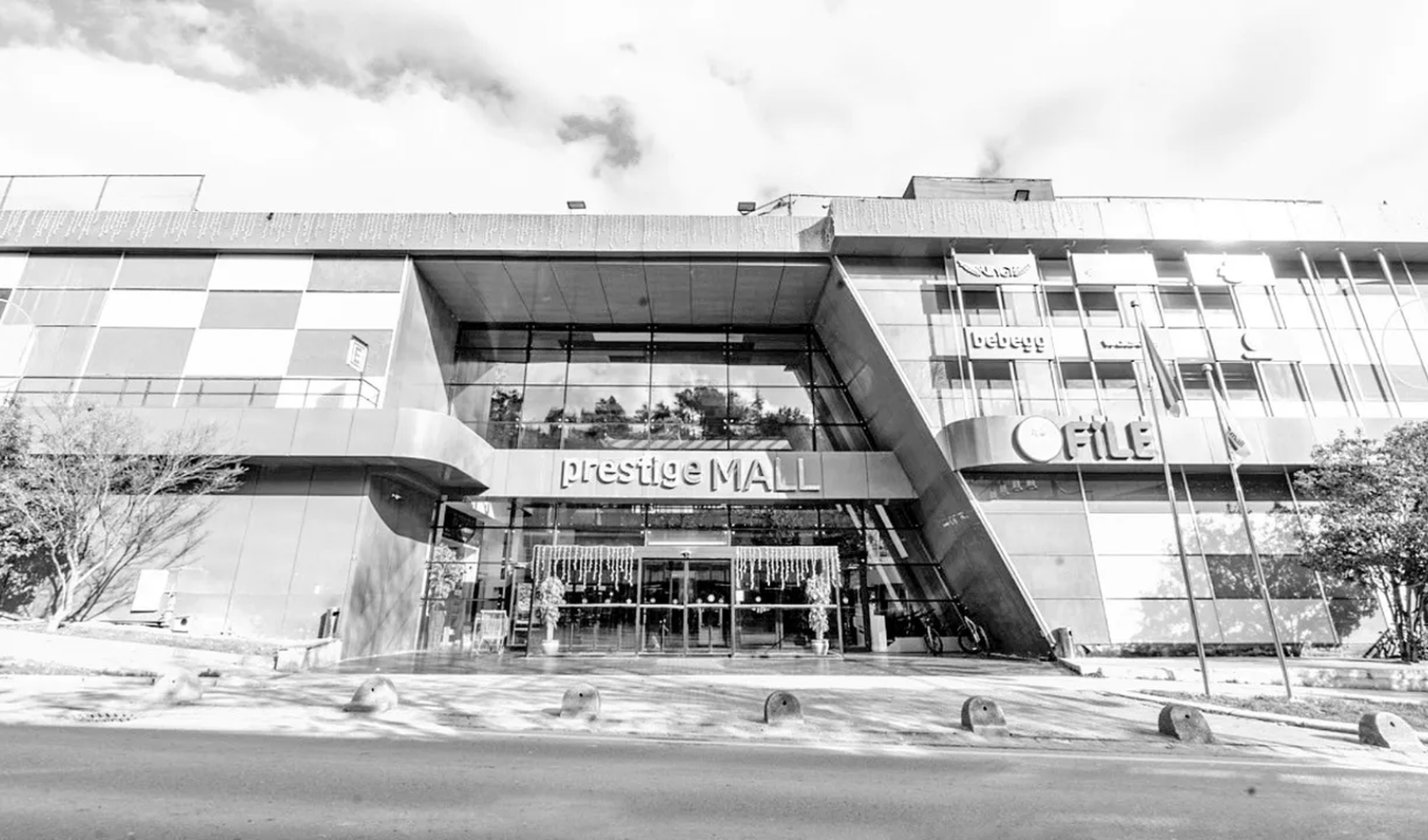 Bahçeşehir’in simge alışveriş merkezi Prestige Mall faaliyetlerine son veriyor