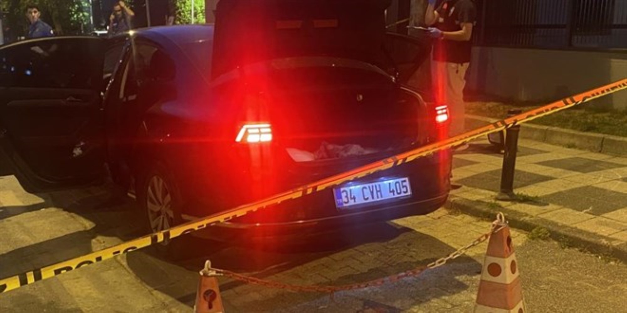 Koruması silahlı saldırıya uğrayan Dilan Polat'tan peş peşe paylaşımlar! Adalet Bakanlığı'na seslendi...