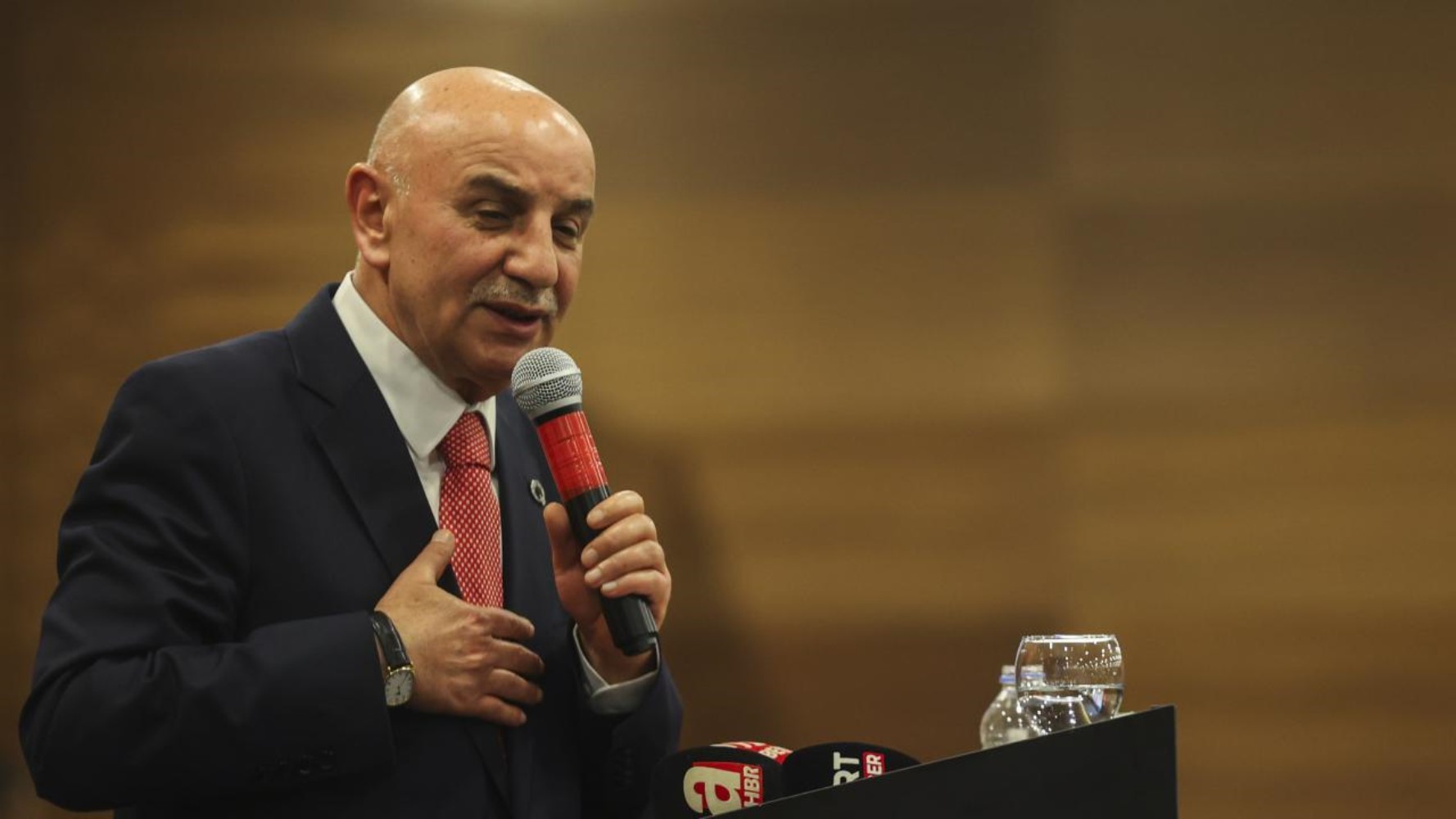 Mal varlığı dudak uçuklatmıştı: Turgut Altınok'a 6 ayrı soruşturma! Seçim benzininden usulsüz atamalara...