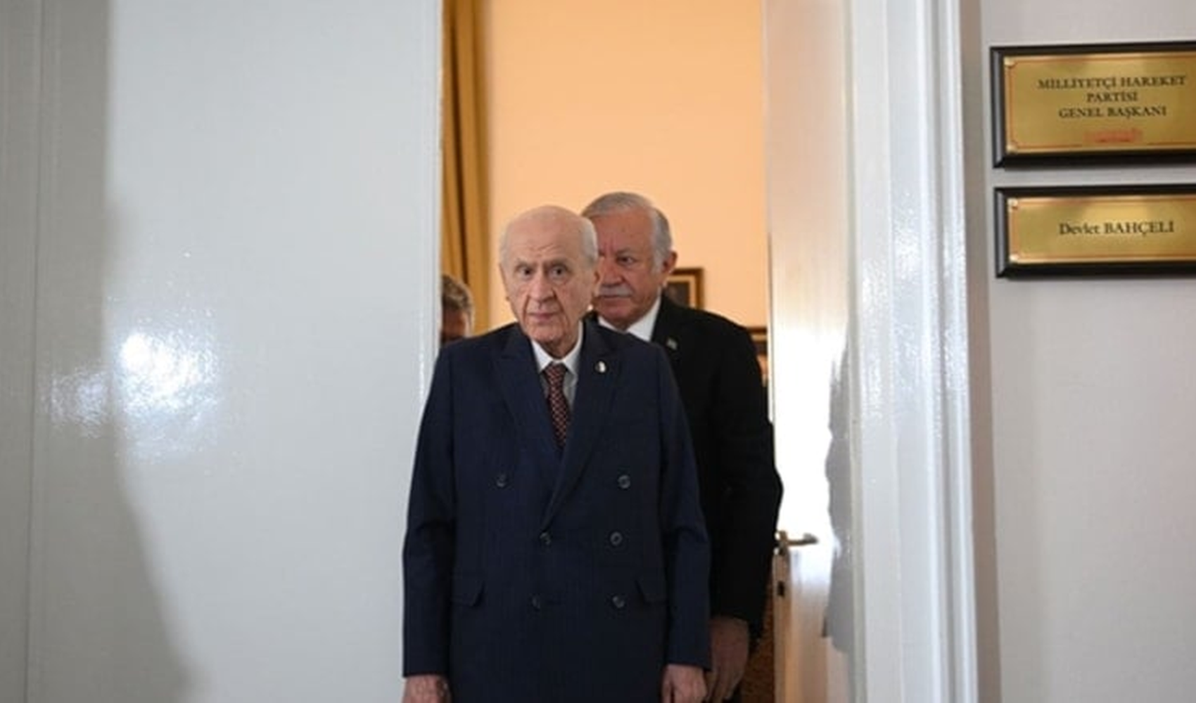 Bahçeli, bayram sonrası da grup toplantısına katılmadı
