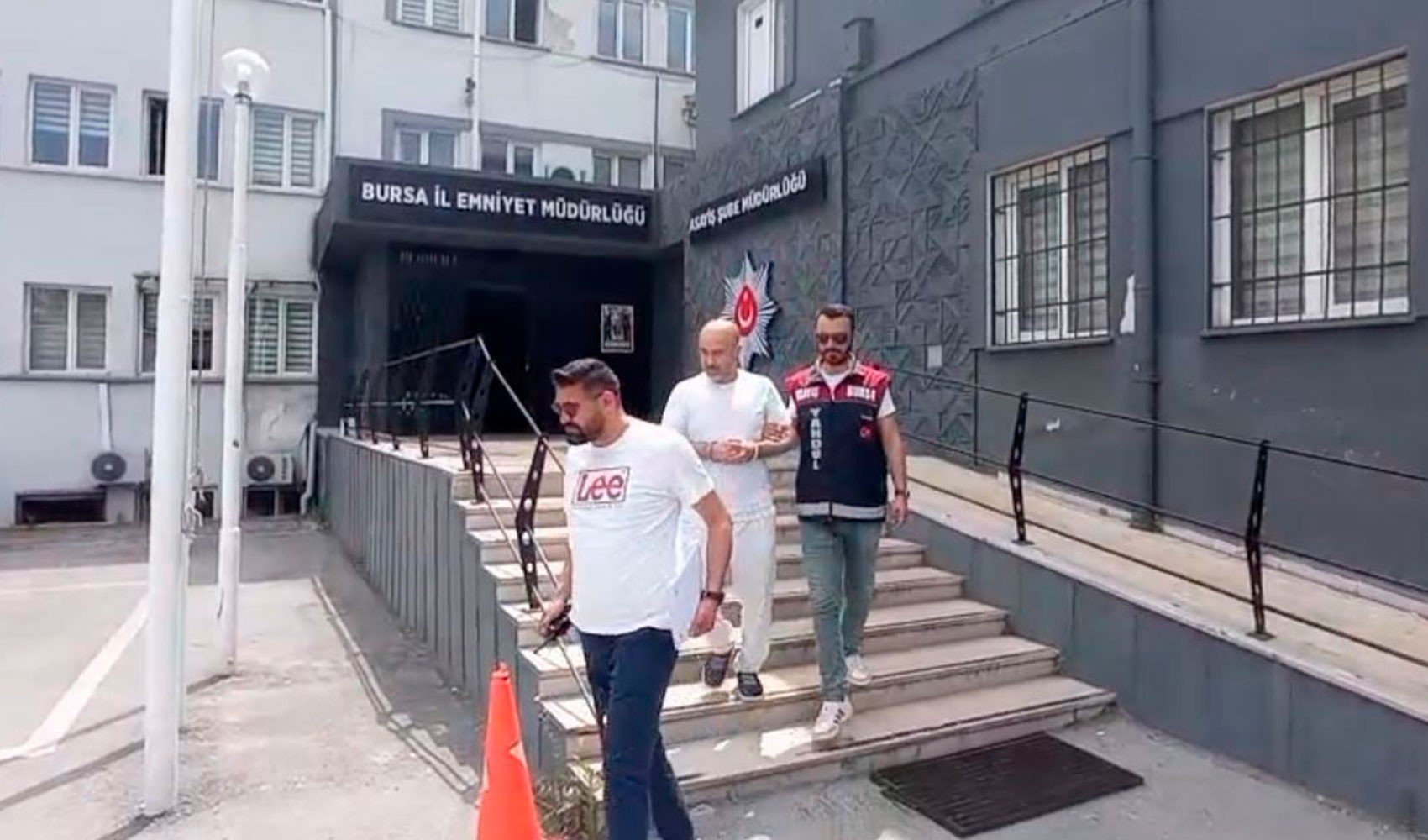 Bursa'da şok olay! İnternetten bulduğu işe girdi, 817 bin TL dolandırıldı