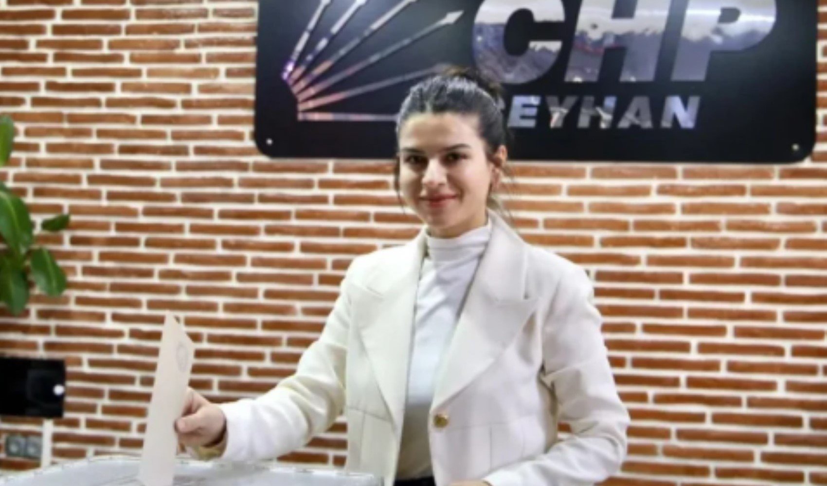 Kadir Aydar’ın yerine CHP’li Sevil Aydar Yıldız başkan vekilliğine seçildi