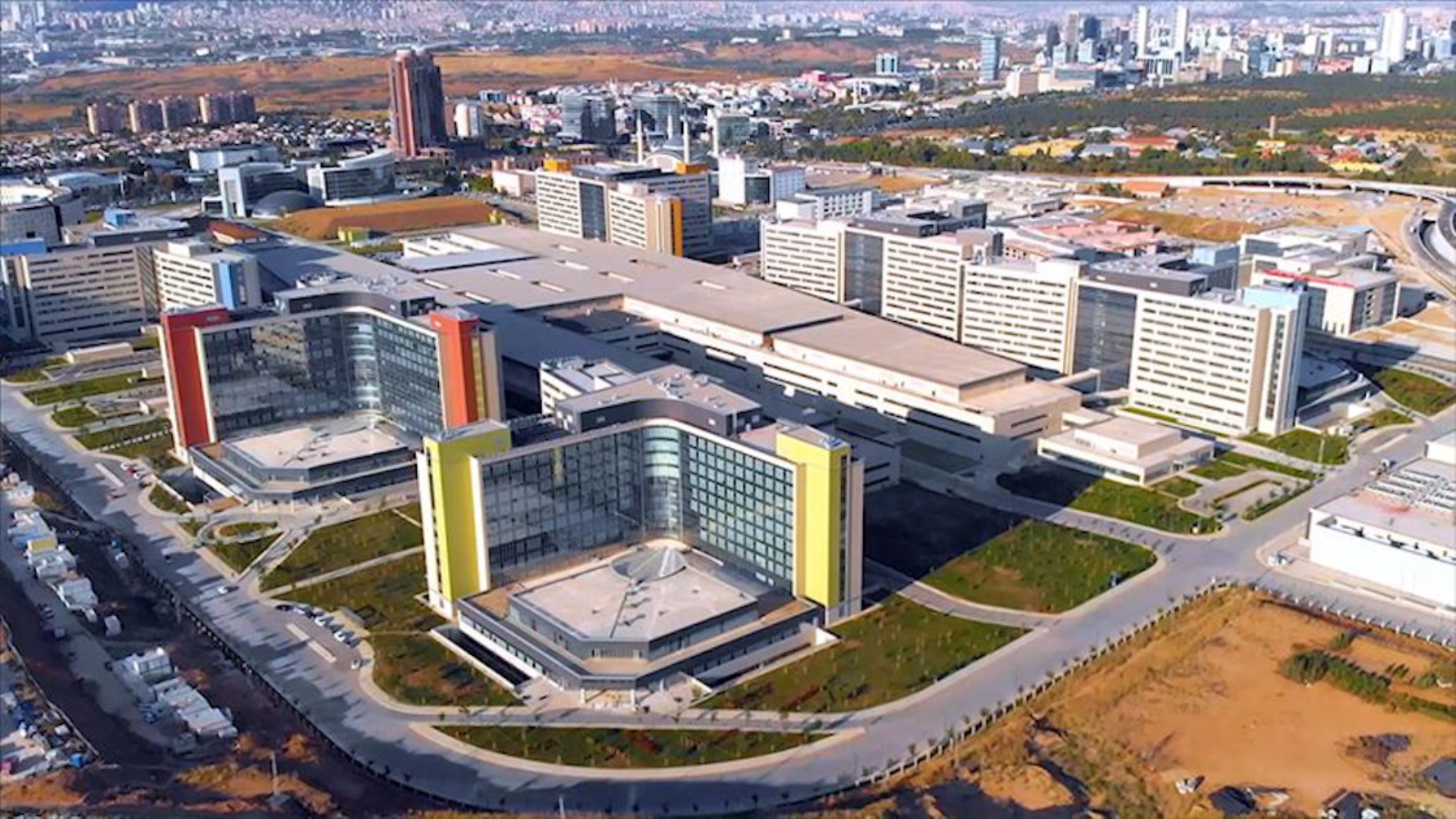 '100 yılın projesiydi'... AKP'de şehir hastaneleri pişmanlığı: 'Milletin başına bela oldu'