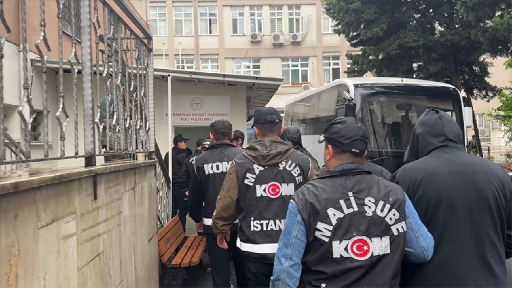 İBB operasyonlarında tutuklanan bir kişi daha 'itirafçı' oldu