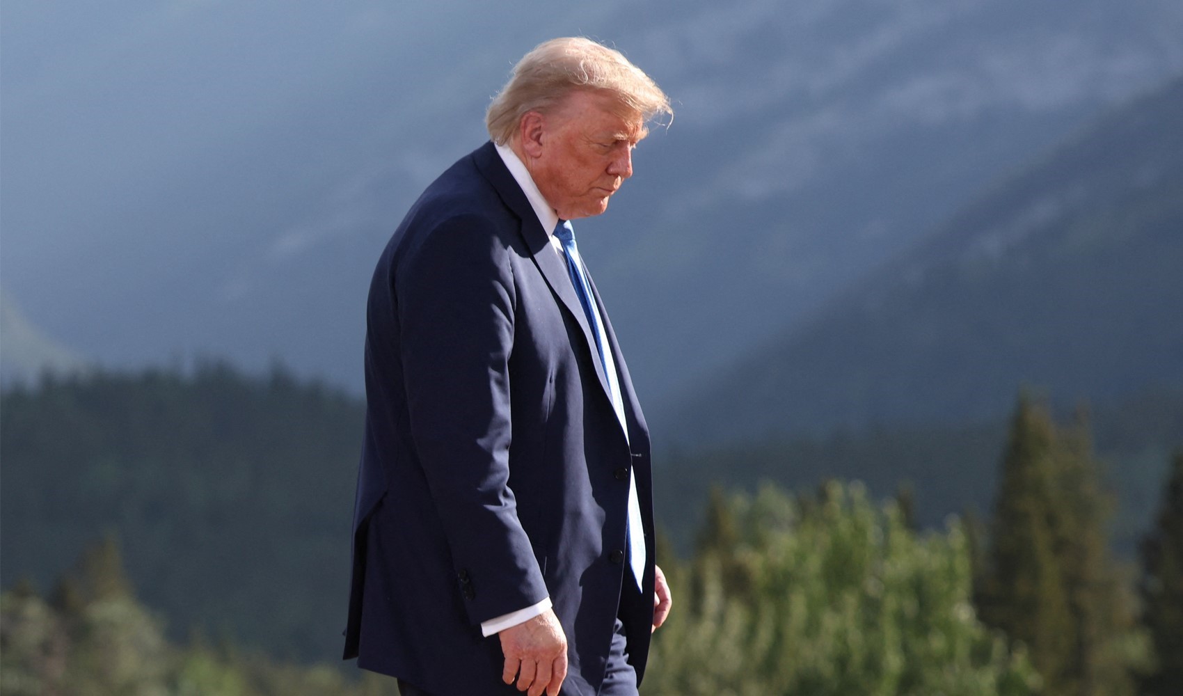 Trump'ın İran'a yönelik saldırılara dahil olmayı değerlendirdiği iddiası