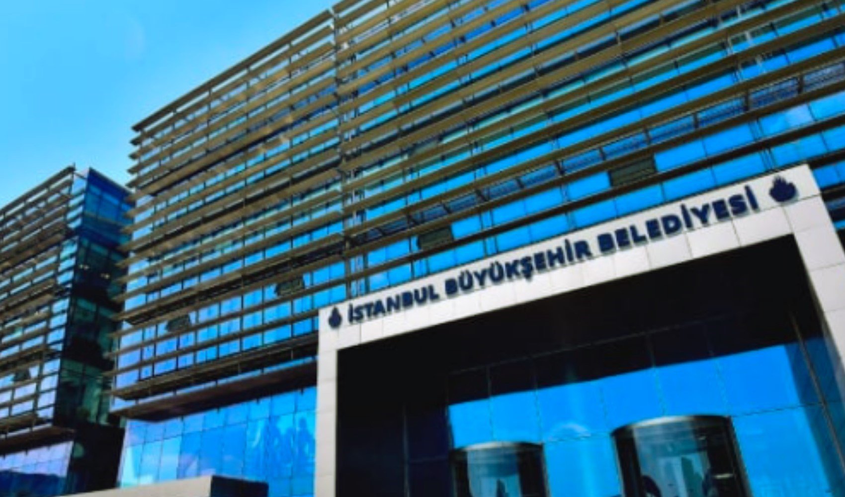 İBB operasyonlarında tutuklanan bir kişi daha 'itirafçı' oldu İBB operasyonlarında tutuklanan bir kişi daha 'itirafçı' oldu