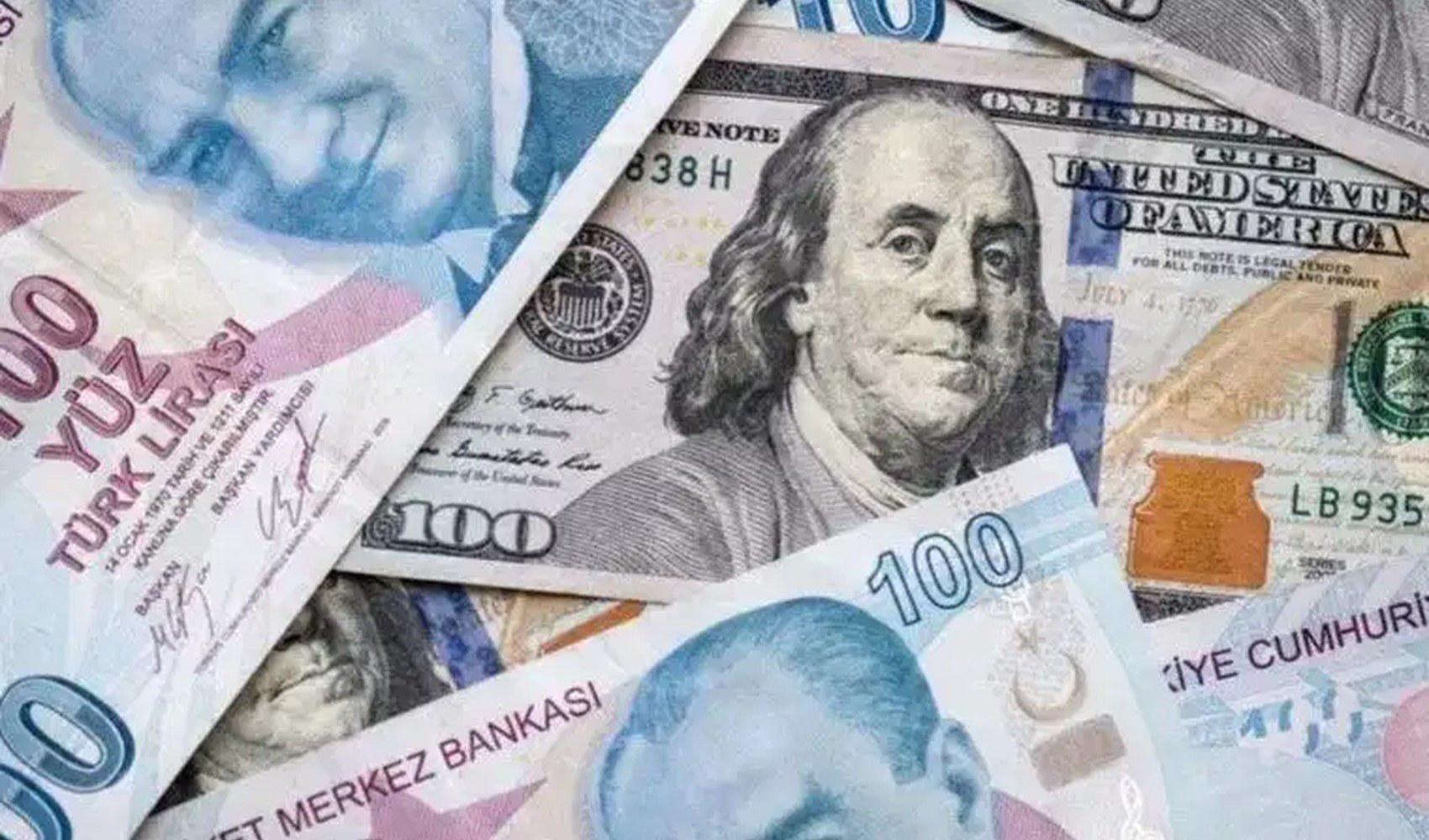 Dev bankadan yıl sonu dolar tahmini: Kur 47 TL’yi görebilir