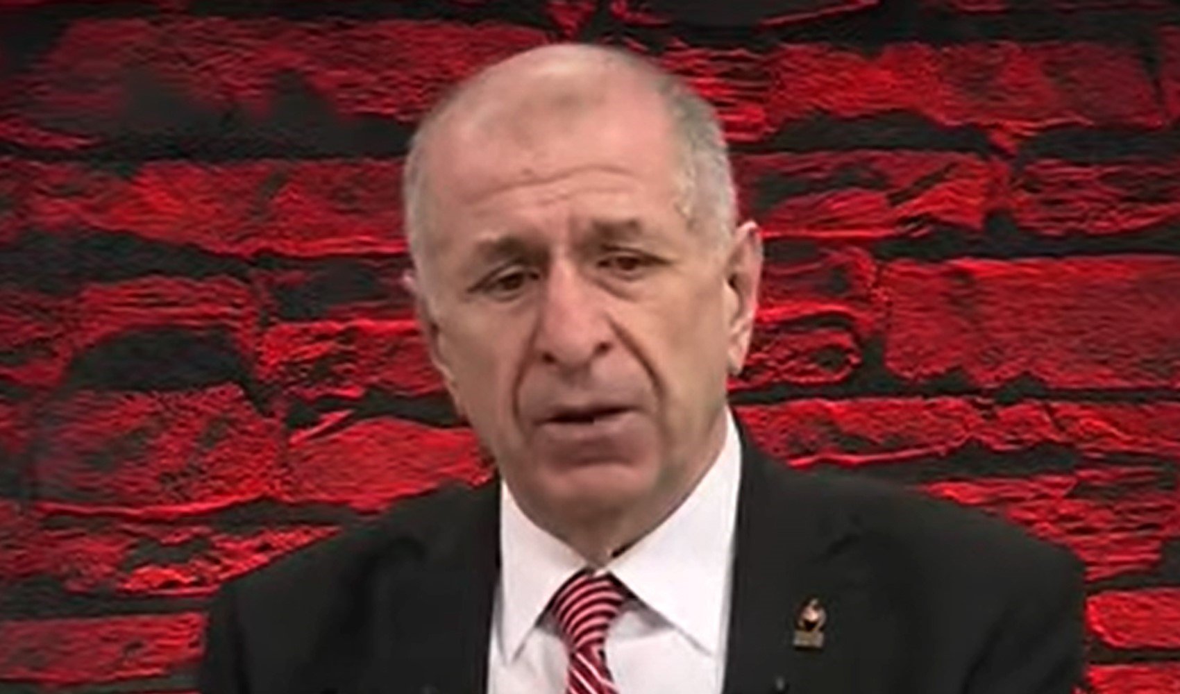 Ümit Özdağ'dan önemli açıklamalar: PKK’nın ne yapacağını, ne yapmayacağını bir konu uzmanı olarak öngörebiliyorum