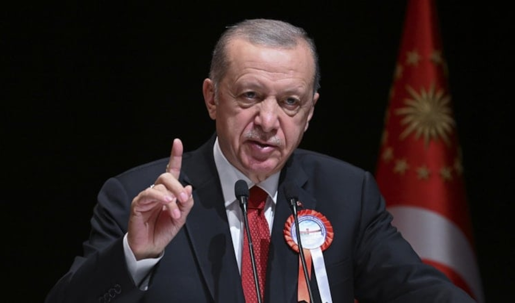 Cumhurbaşkanına yeni yetkiler tanıyan yasa teklifi TBMM'den geçti