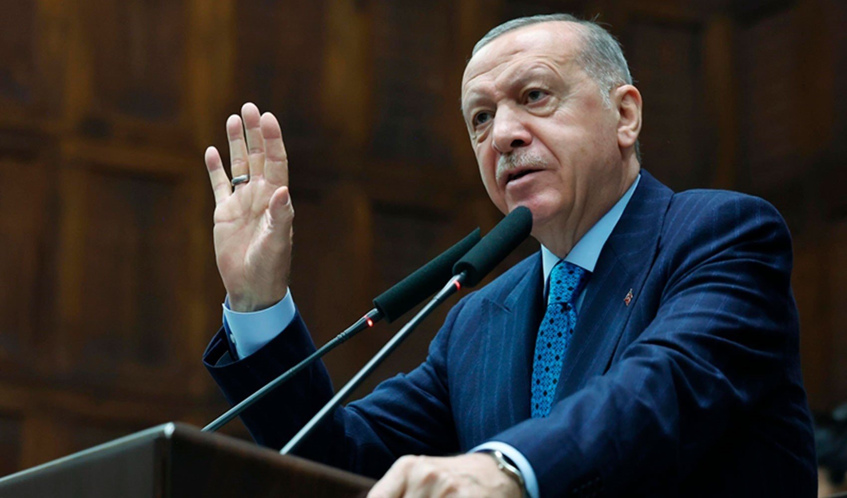 Son ankette 'Erdoğan'ın ömür boyu cumhurbaşkanlığı' ihtimali soruldu Son ankette 'Erdoğan'ın ömür boyu cumhurbaşkanlığı' ihtimali soruldu