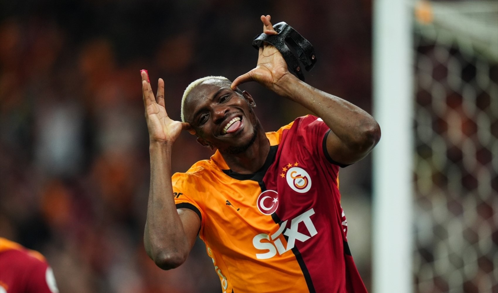 Galatasaray, Victor Osimhen'in geleceği hakkında açıklama yaptı