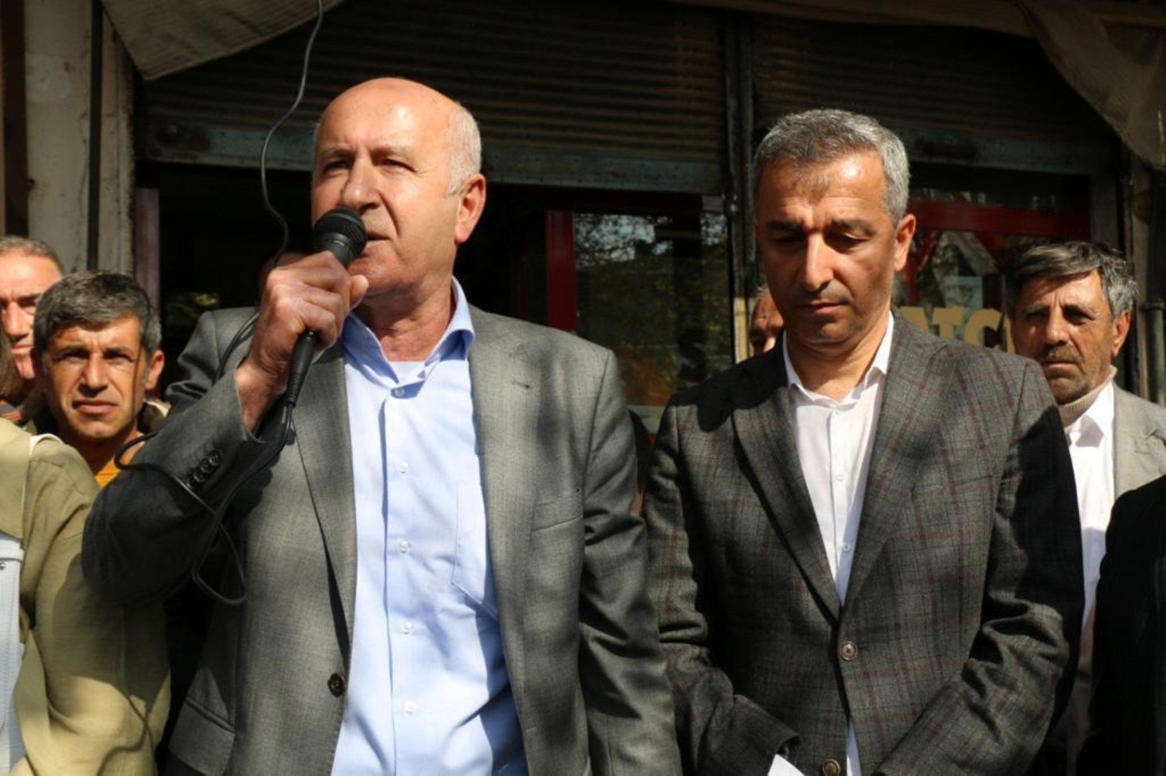 Merkeze alınan Tunceli Valisi'nden dikkat çeken paylaşım: 'Kudretim olsa kökünden keserdim'