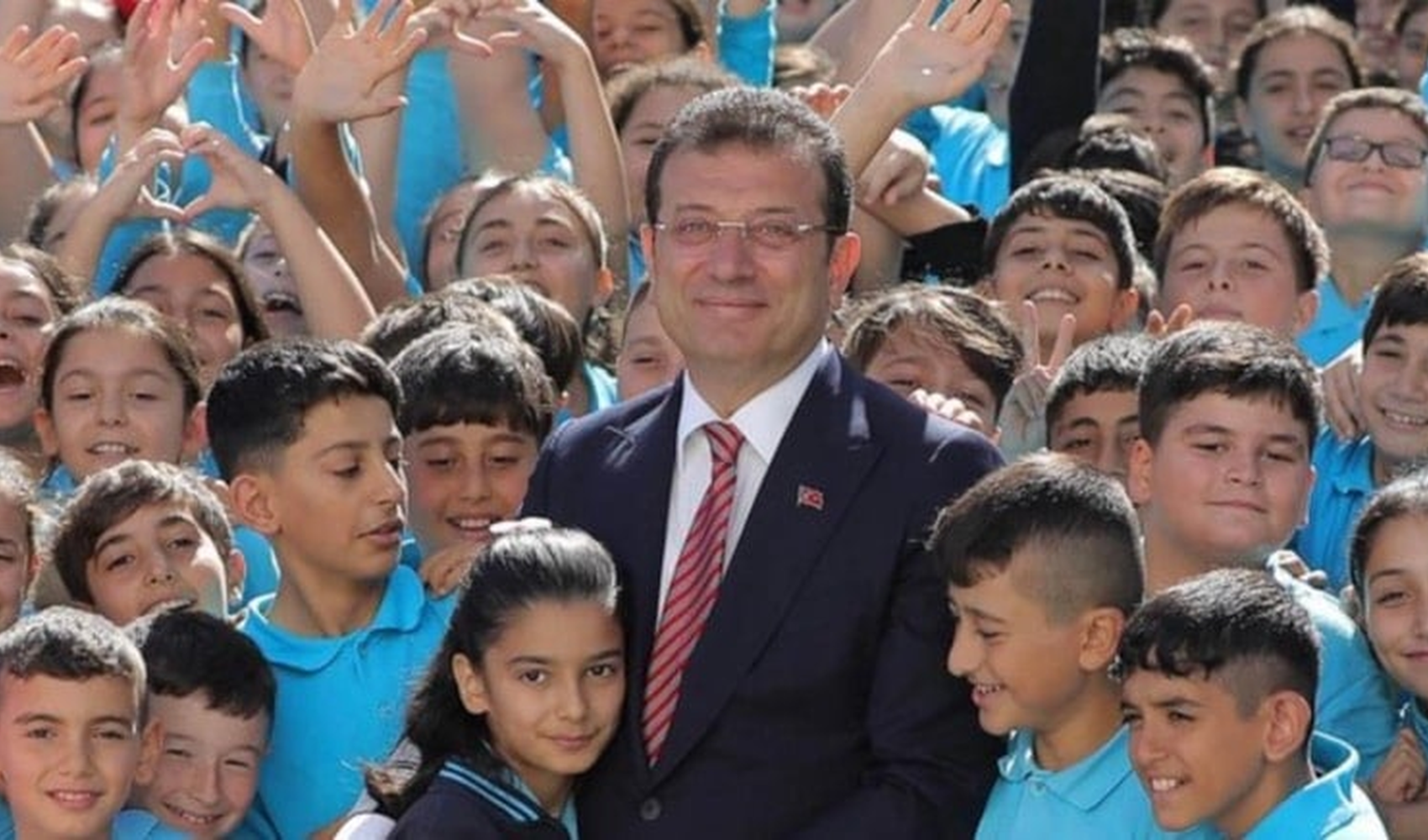 Ekrem İmamoğlu'ndan çocuklara karne günü mesajı