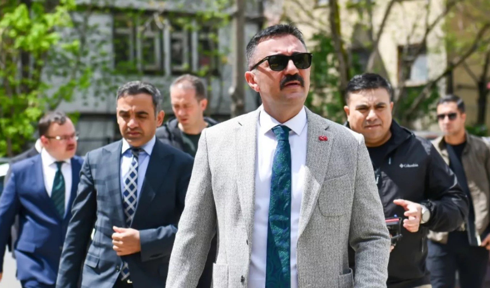 Merkeze alınan Tunceli Valisi'nden dikkat çeken paylaşım Merkeze alınan Tunceli Valisi'nden dikkat çeken paylaşım