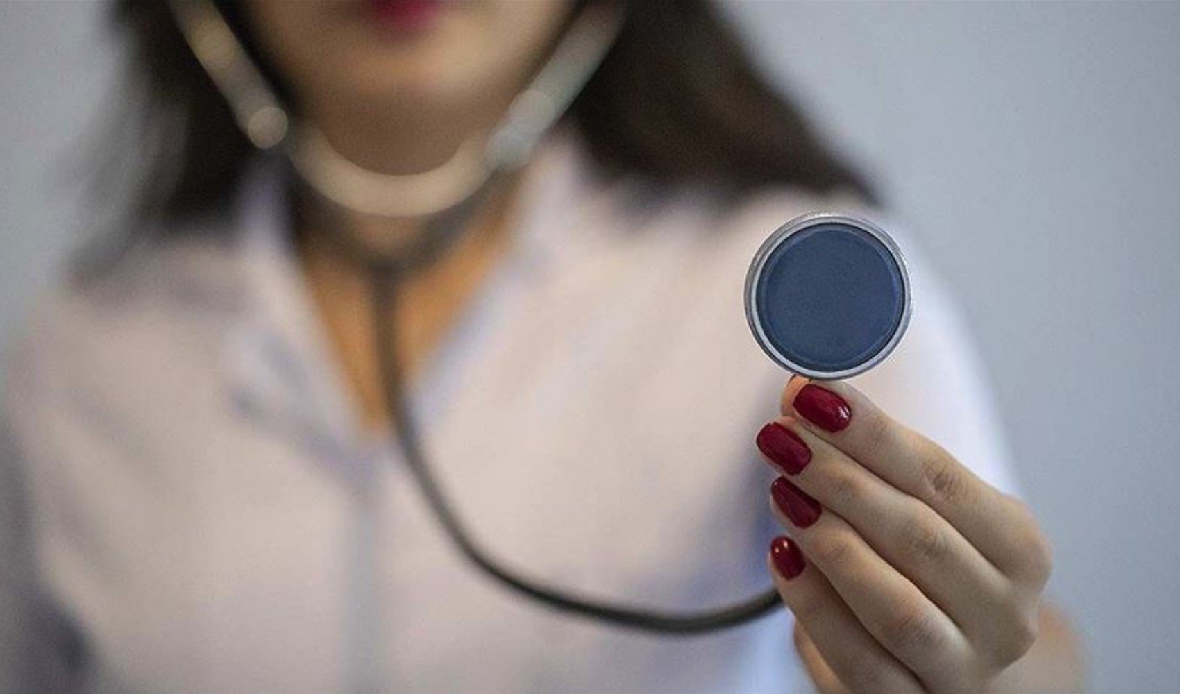 İstanbul'daki bir hastanede rüşvet soruşturması: 11 sağlık çalışanı gözaltında