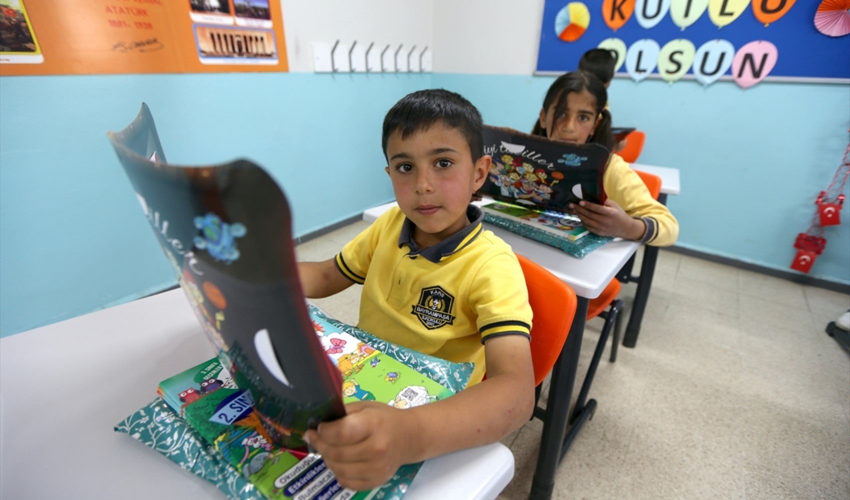 20 milyon öğrencinin karne heyecanı! Yaz tatili başladı