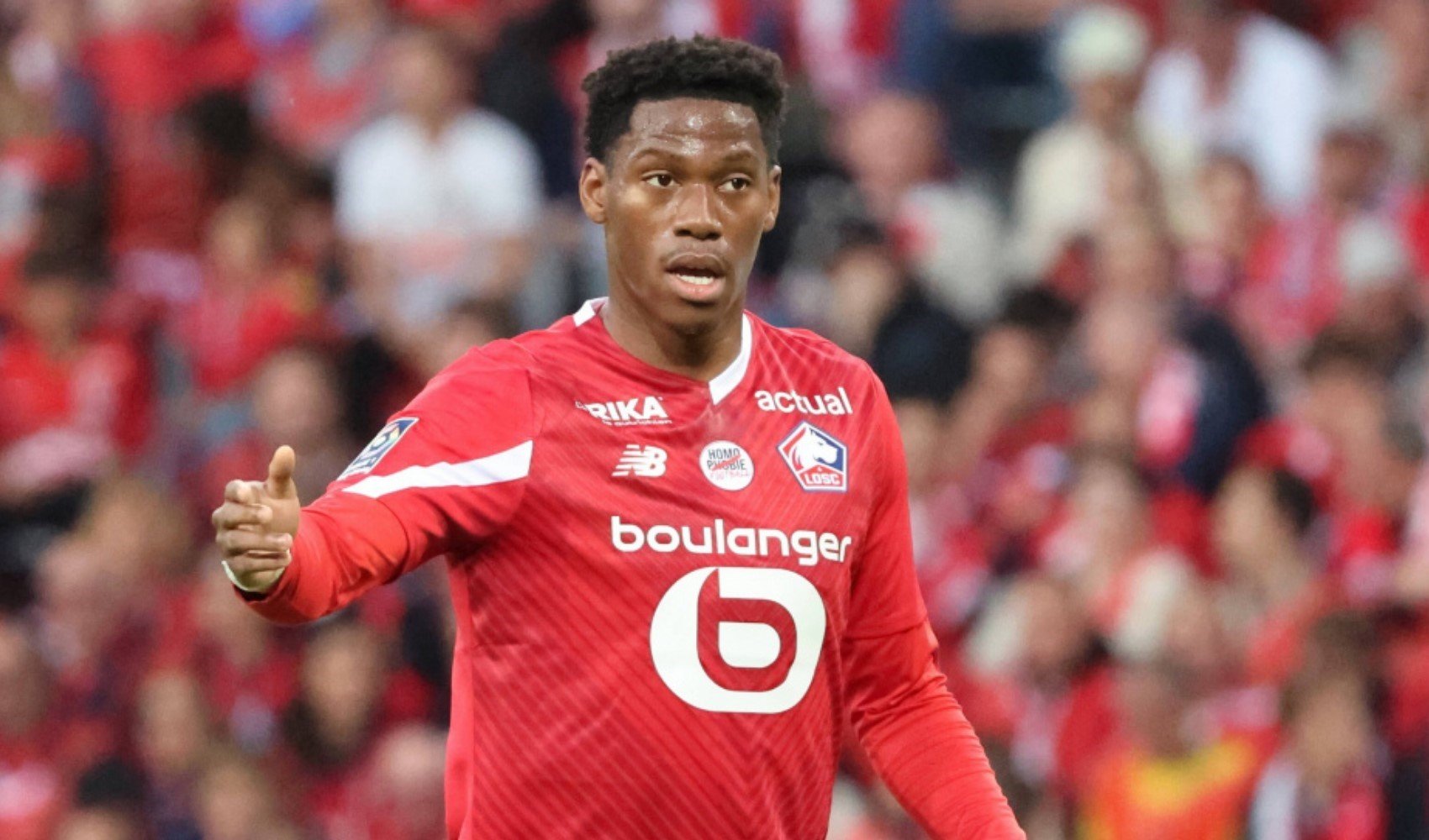 Fenerbahçe Jonathan David bombasını patlatıyor! Fenerbahçe Jonathan David bombasını patlatıyor!