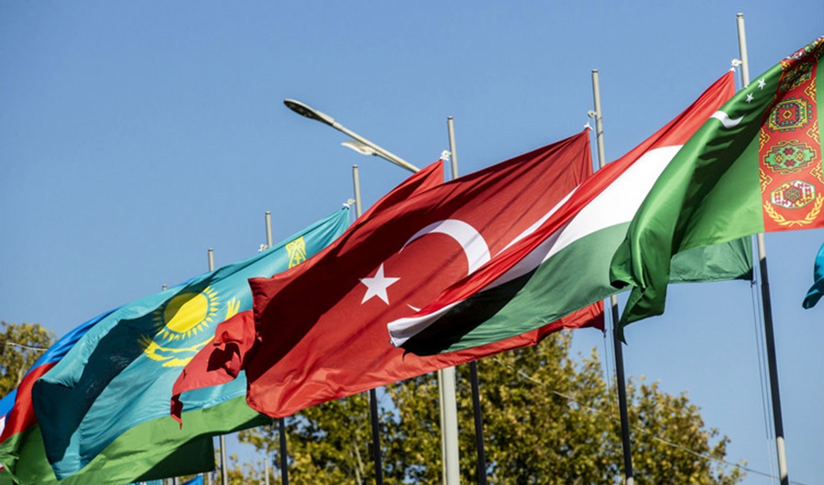 Yurt dışında kaç Türk yaşıyor? En çok tercih edilen 10 ülke Yurt dışında kaç Türk yaşıyor? En çok tercih edilen 10 ülke