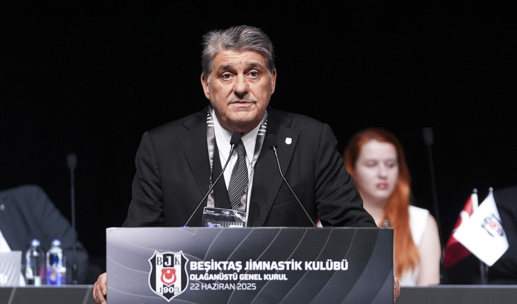 Beşiktaş’ın geleceği için kritik genel kurul! Yeni projelere yetki verildi