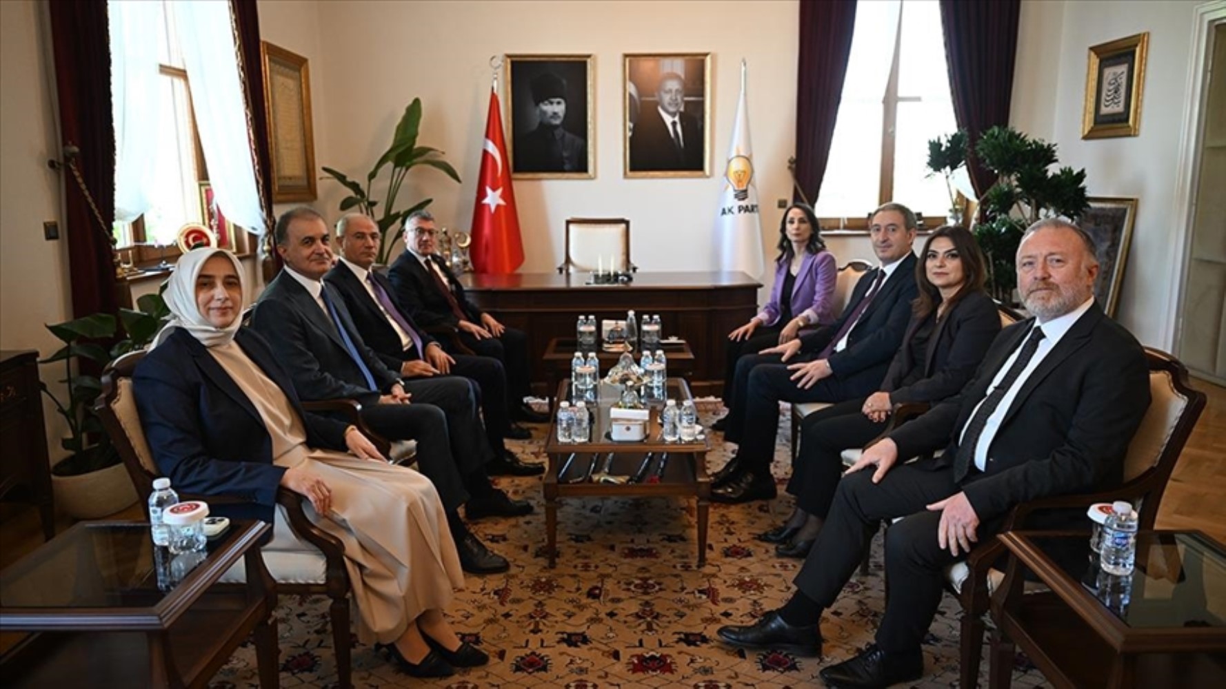 DEM’in İmamoğlu ziyareti AKP kulislerini karıştırdı: Açılımda durgunluk mu var?