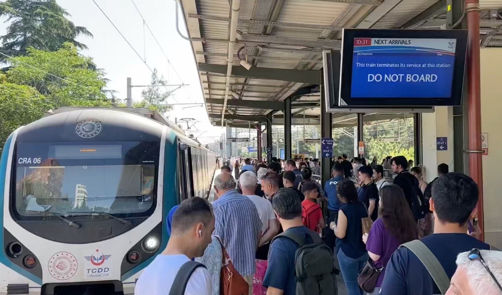 Marmaray Ataköy istasyonunda intihar