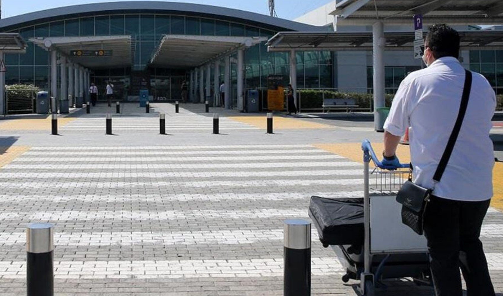 İsrail'den Güney Kıbrıs'a akın