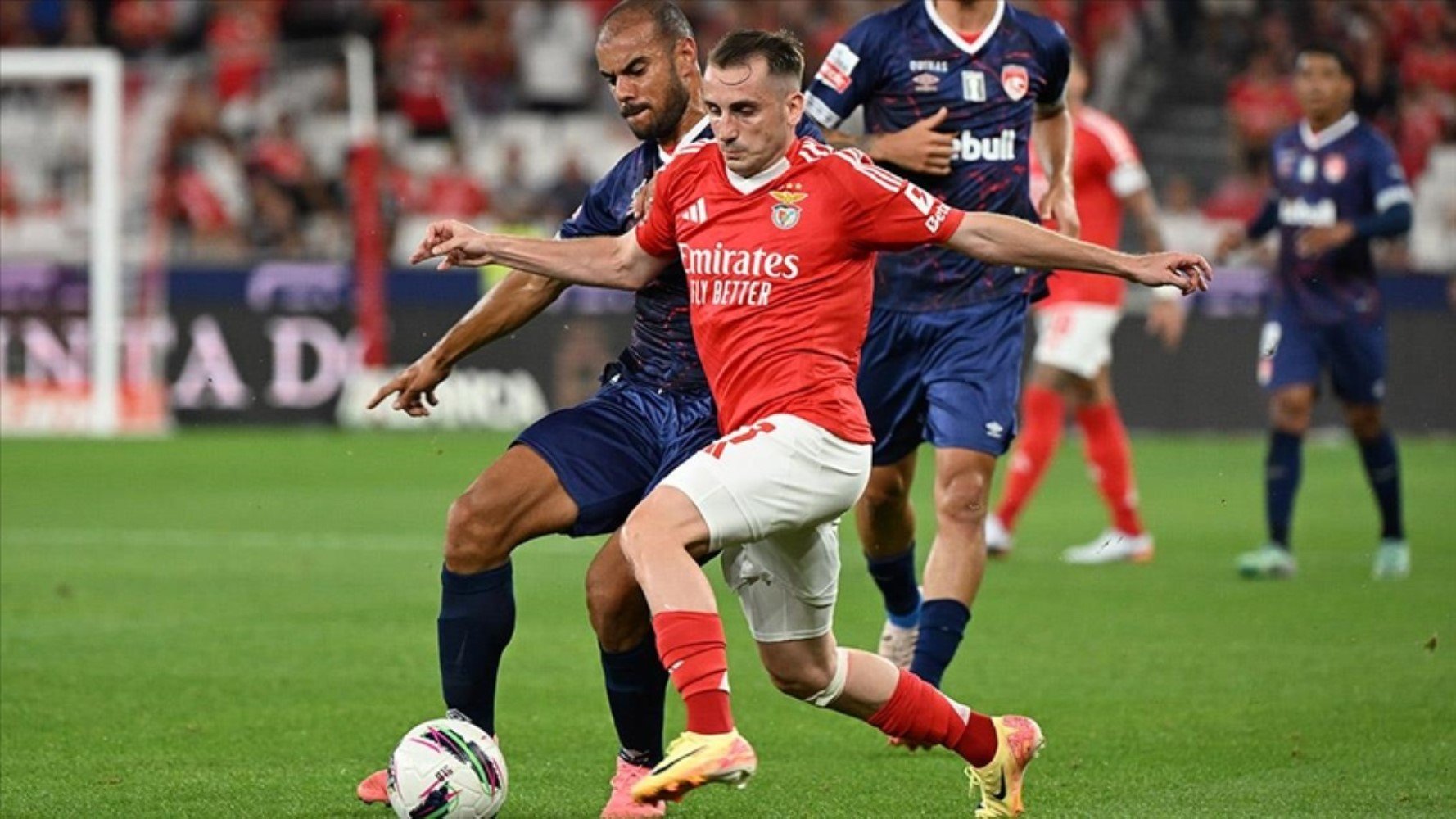Kerem Aktürkoğlu ve Orkun Kökçü ilk 11'de olacak mı? Benfica - Bayern Münih maçı hangi kanalda, saat kaçta? Nereden izlenir?