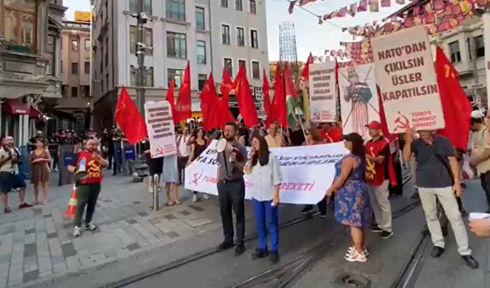 TKH'den İran'a saldıran Amerika'ya protesto, emekçilere çağrı