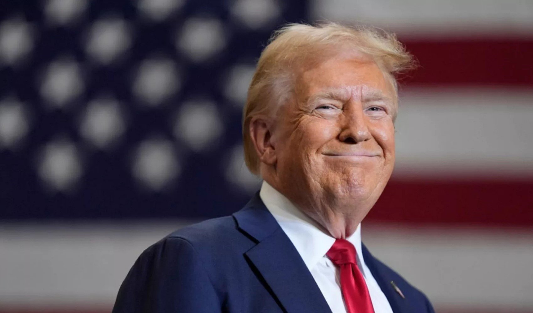 Trump’tan 'İran’ı bombala' paylaşımı