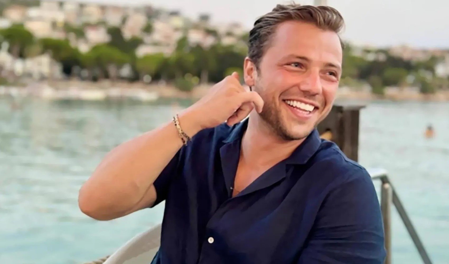Tolga Sarıtaş’tan sürpriz isim açıklaması: Oğlunun adı belli oldu! Tolga Sarıtaş’tan sürpriz isim açıklaması: Oğlunun adı belli oldu!