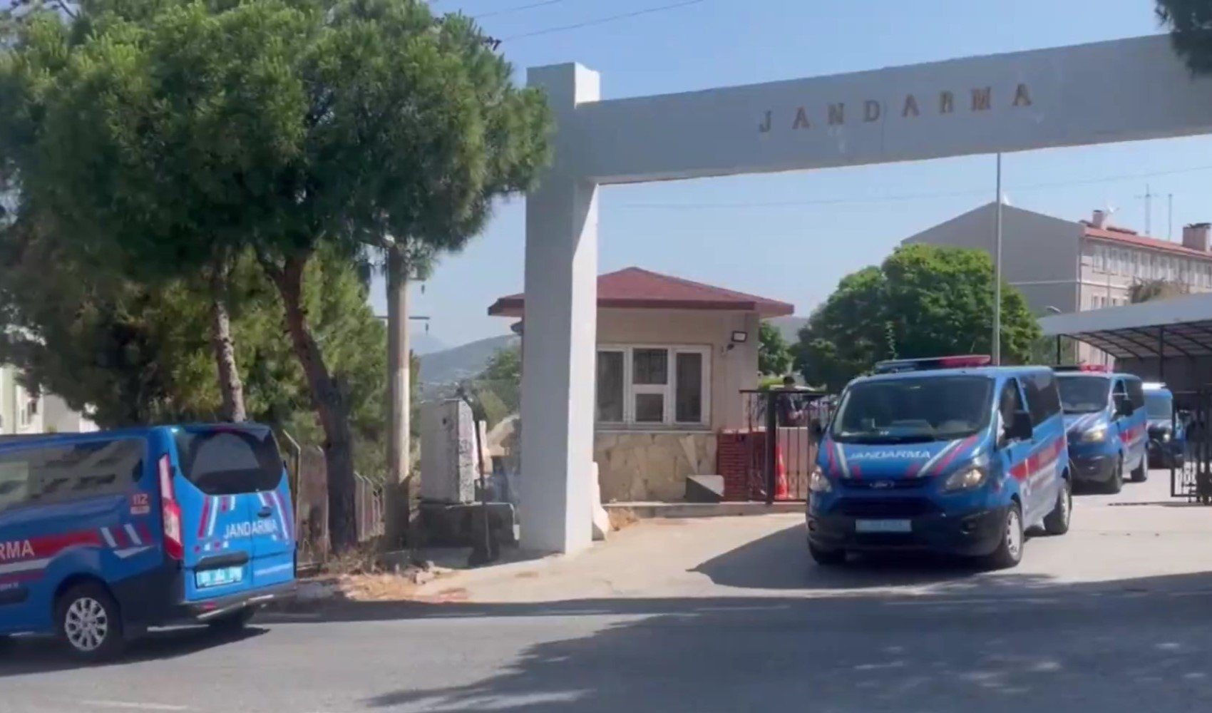 15 ilde dev operasyon! 1 milyar TL’lik vurgun şebekesi çökertildi