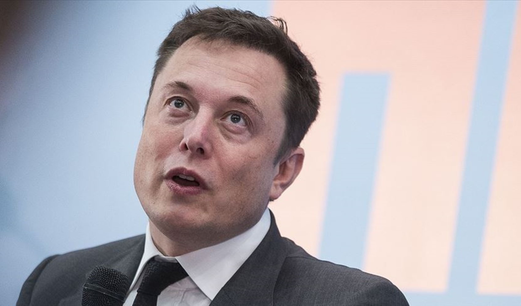 Elon Musk, Lübnan’da yatırım yapmak istediğini söyledi