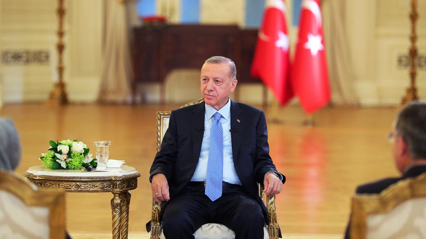 Erdoğan’ın masasındaki anketler sızdı: Seçim planı ortaya çıktı!