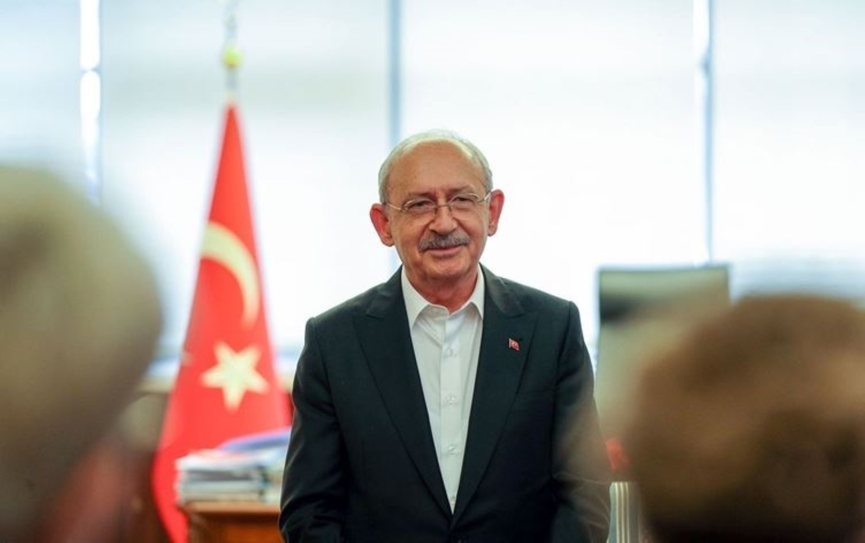 Yandaş medyanın dili değişti: Yeni Akit'in Kılıçdaroğlu 'sevgisi' sürüyor