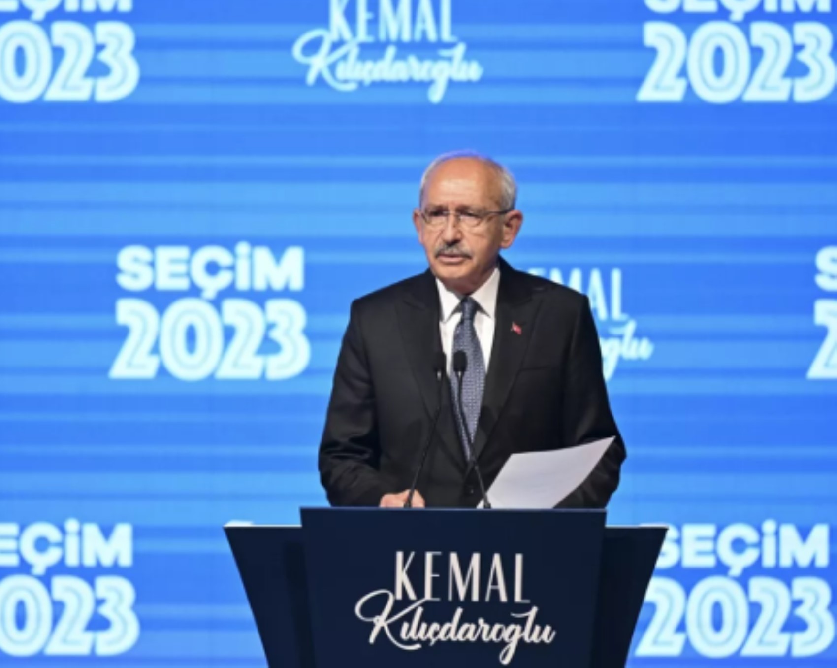 Yandaş medyanın dili değişti: Yeni Akit'in Kılıçdaroğlu 'sevgisi' sürüyor