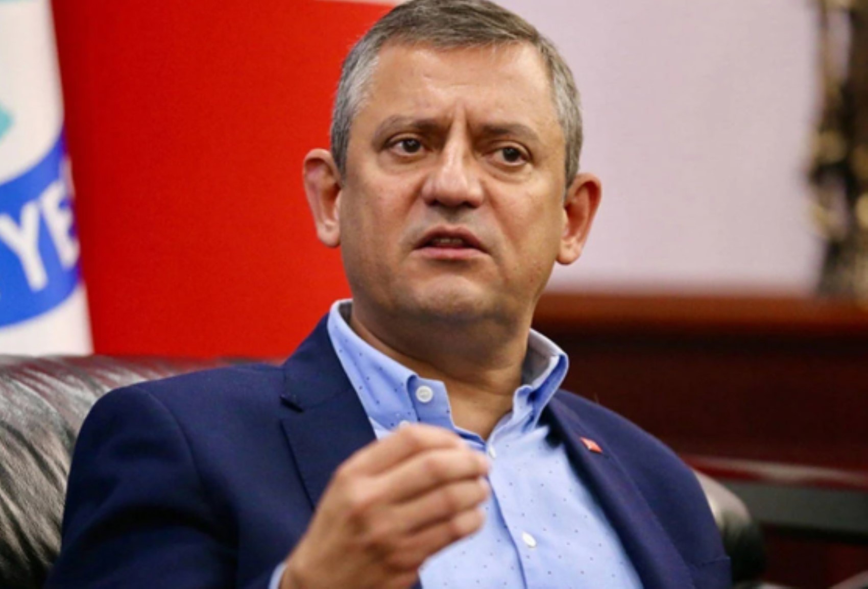 CHP’ye Kurultay baskısı sürerken Özgür Özel anketi ortaya çıktı!