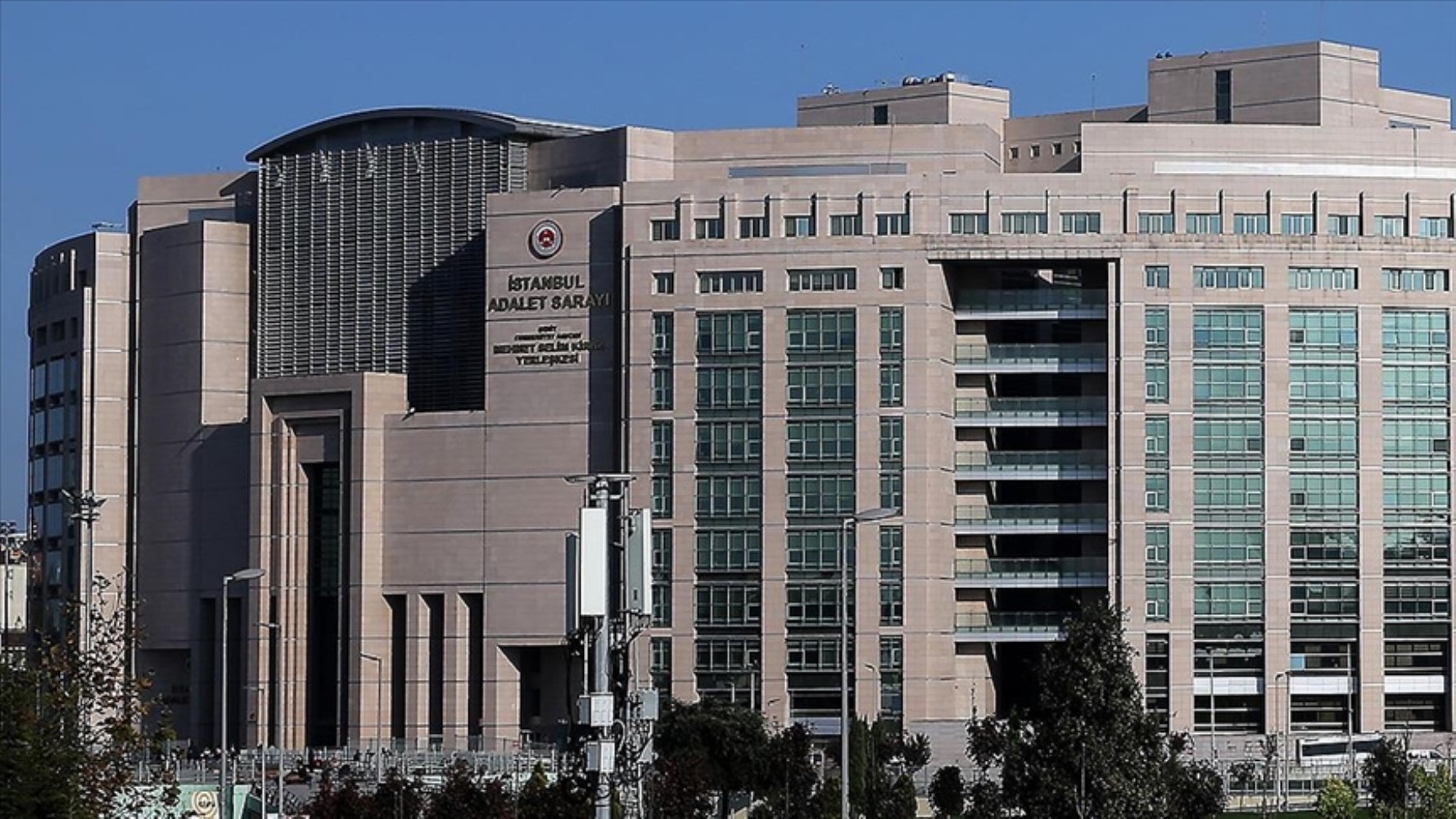 İBB soruşturmasında bir etkin pişmanlık daha... 'Bilseydim arkadaşlık bile yapmazdım'